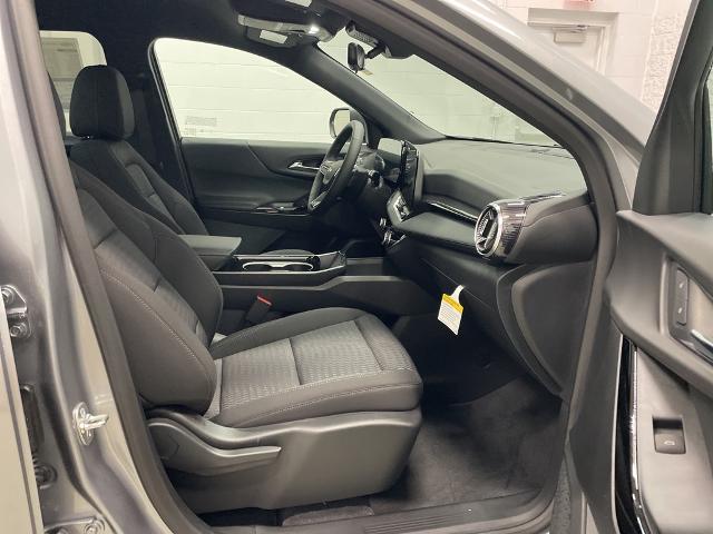 2025 Chevrolet Equinox Vehicle Photo in ROGERS, MN 55374-9422