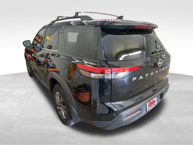 2022 Nissan Pathfinder Vehicle Photo in MEDINA, OH 44256-9631