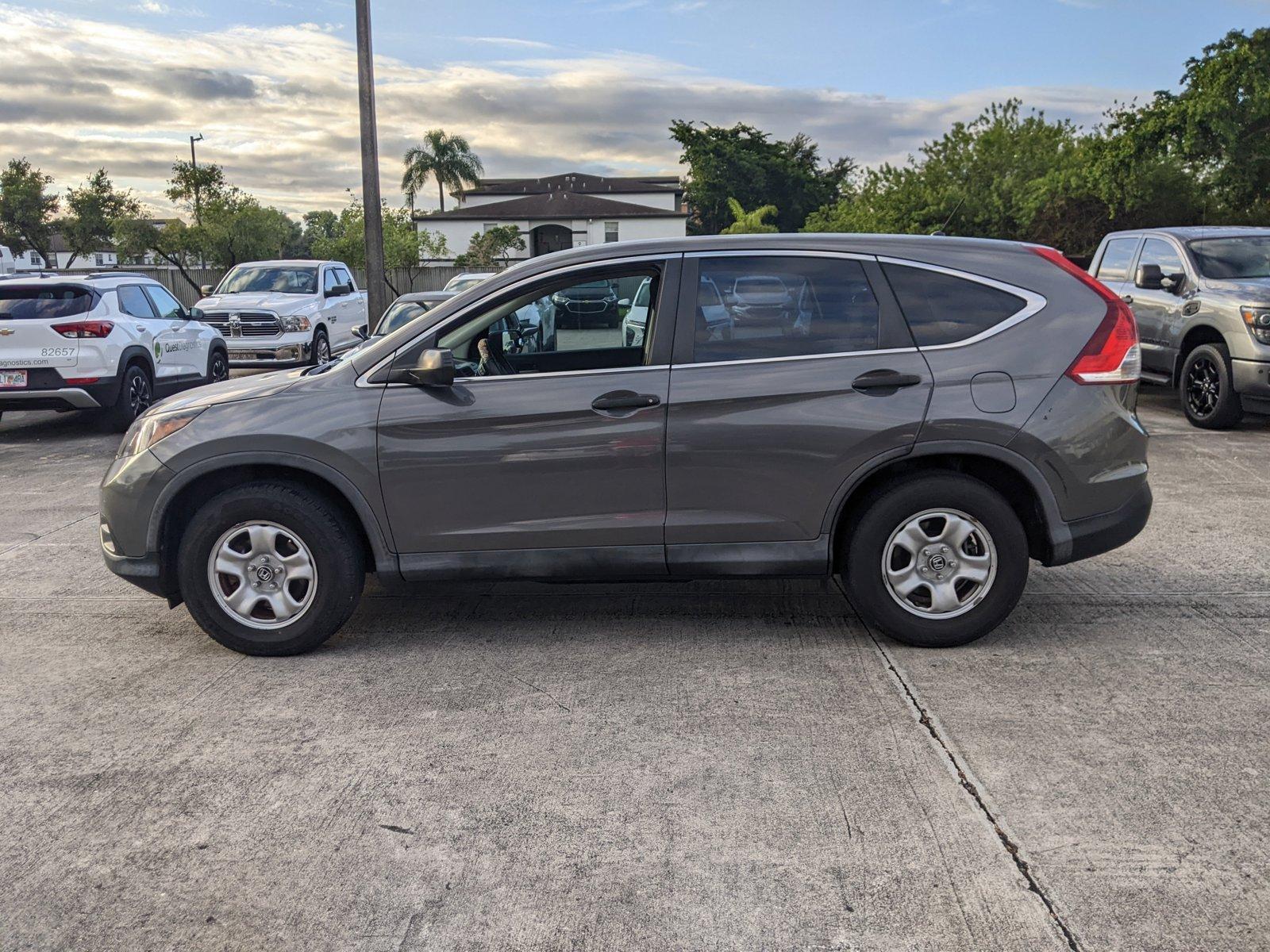 2014 Honda CR-V Vehicle Photo in PEMBROKE PINES, FL 33024-6534