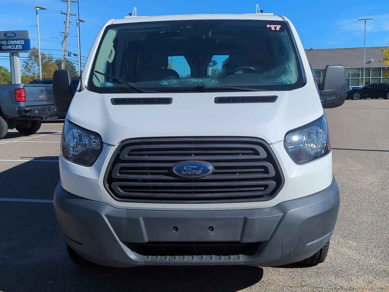 2017 Ford Transit Van Vehicle Photo in Memphis, TN 38133