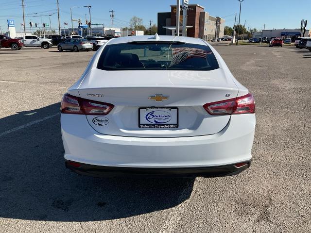 2020 Chevrolet Malibu Vehicle Photo in PONCA CITY, OK 74601-1036