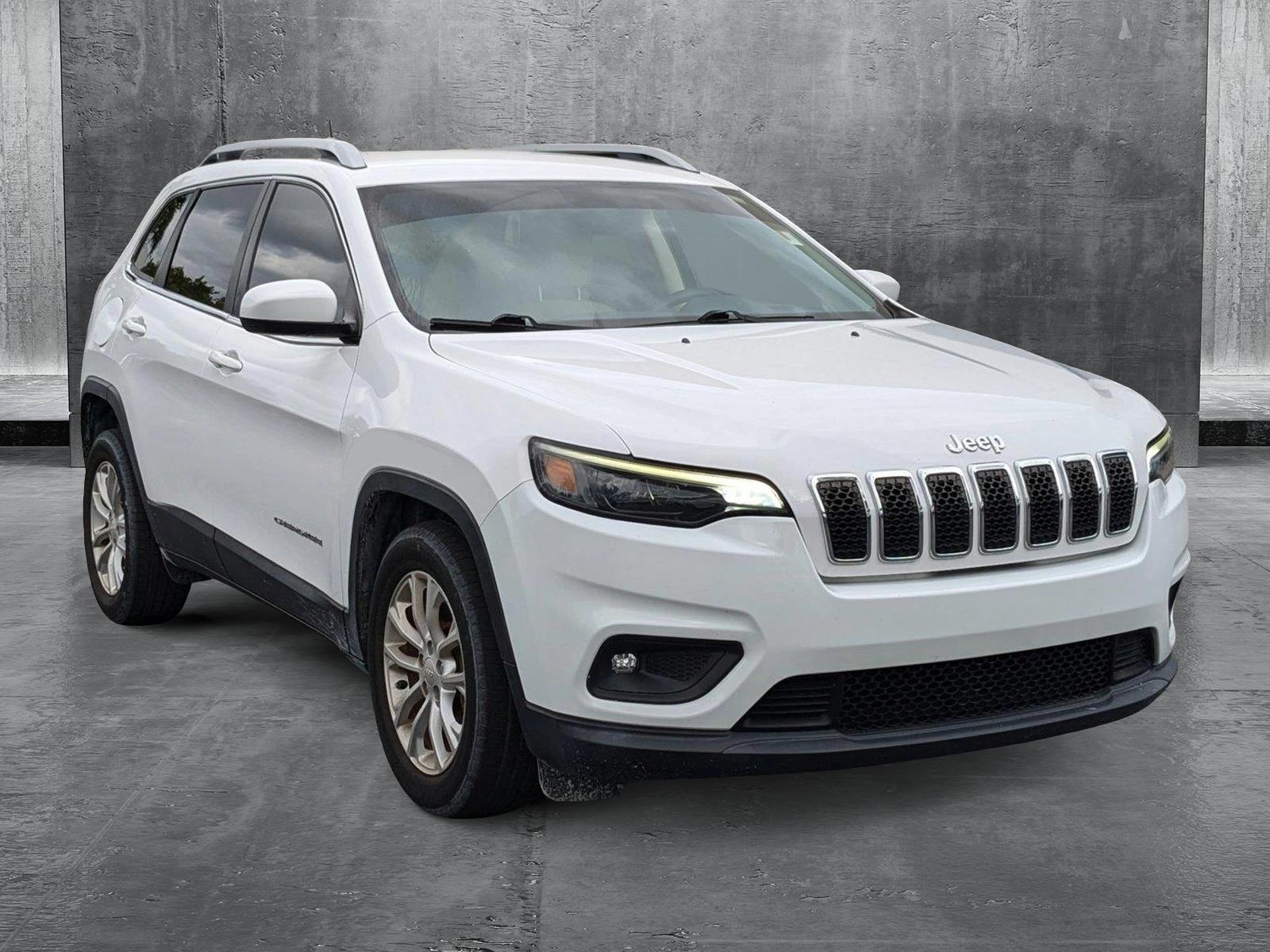 2019 Jeep Cherokee Vehicle Photo in Miami, FL 33015