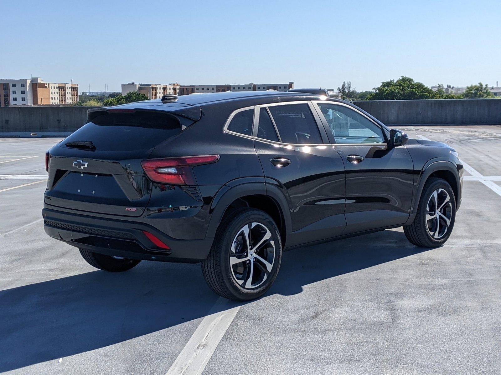 2025 Chevrolet Trax Vehicle Photo in PEMBROKE PINES, FL 33024-6534