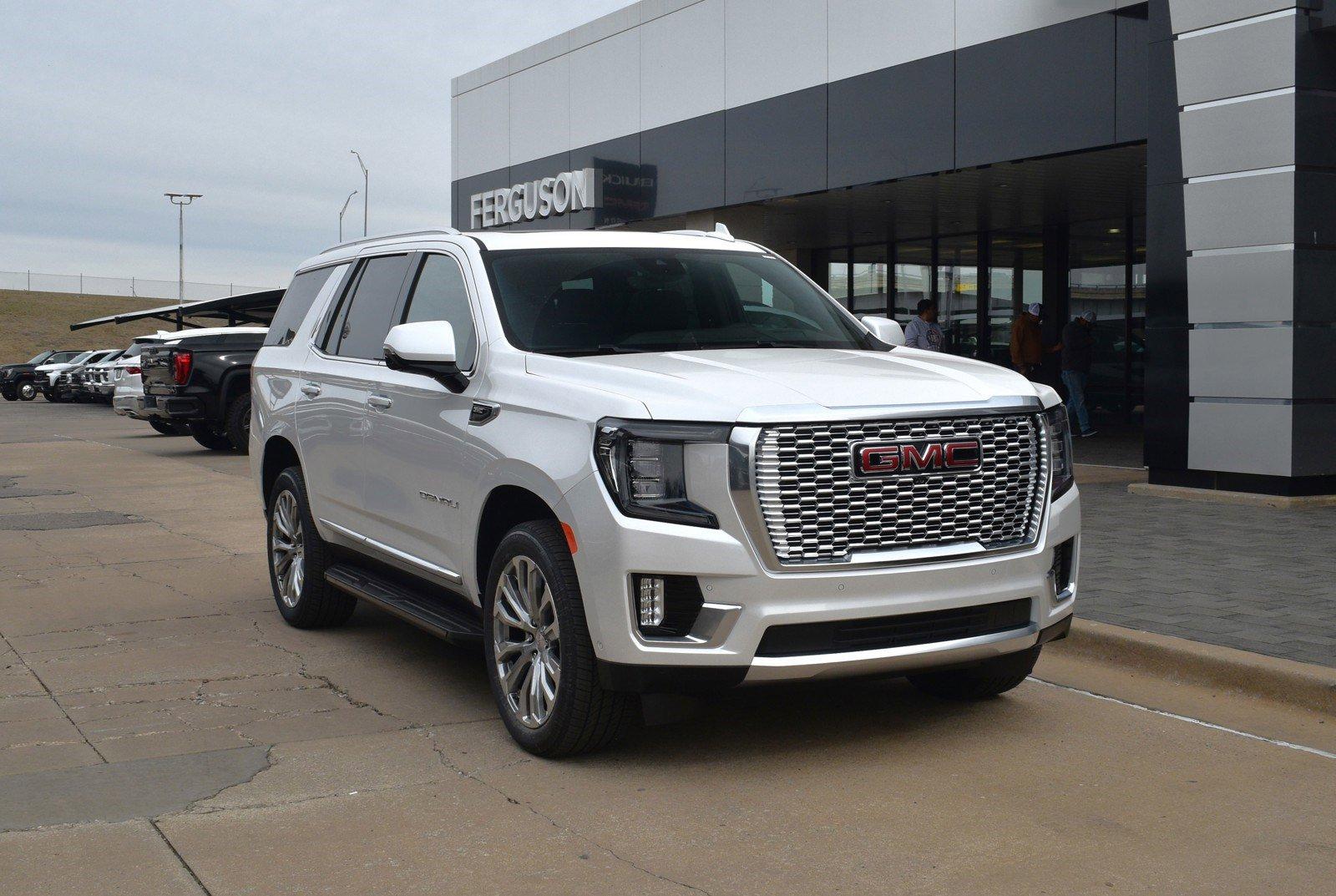 New 2024 White GMC Yukon For Sale in Norman, OK