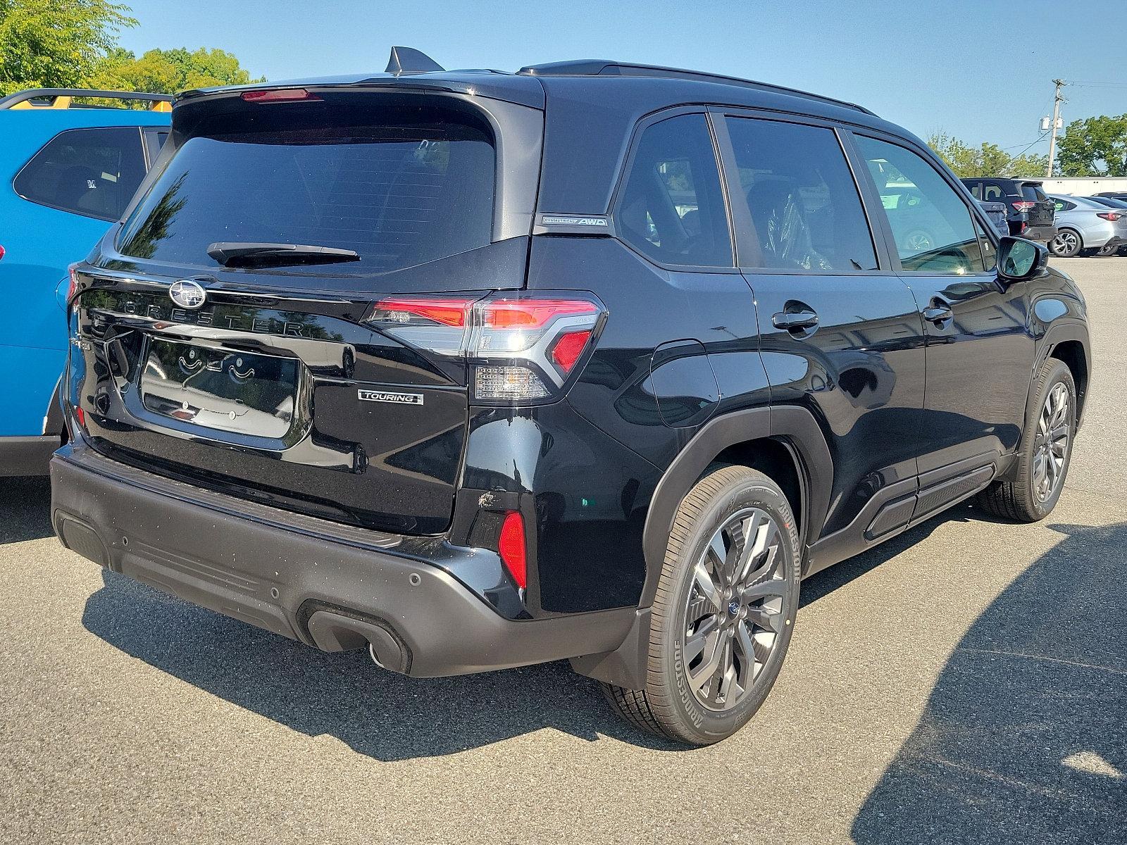 2025 Subaru Forester Vehicle Photo in BETHLEHEM, PA 18017