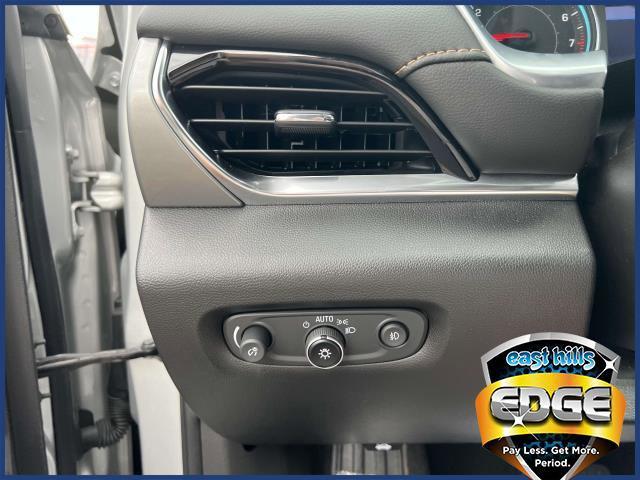 2021 Chevrolet Traverse Vehicle Photo in FREEPORT, NY 11520-3923