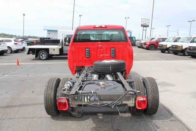 2024 GMC Sierra 3500 HD Chassis Cab Vehicle Photo in SAINT CLAIRSVILLE, OH 43950-8512