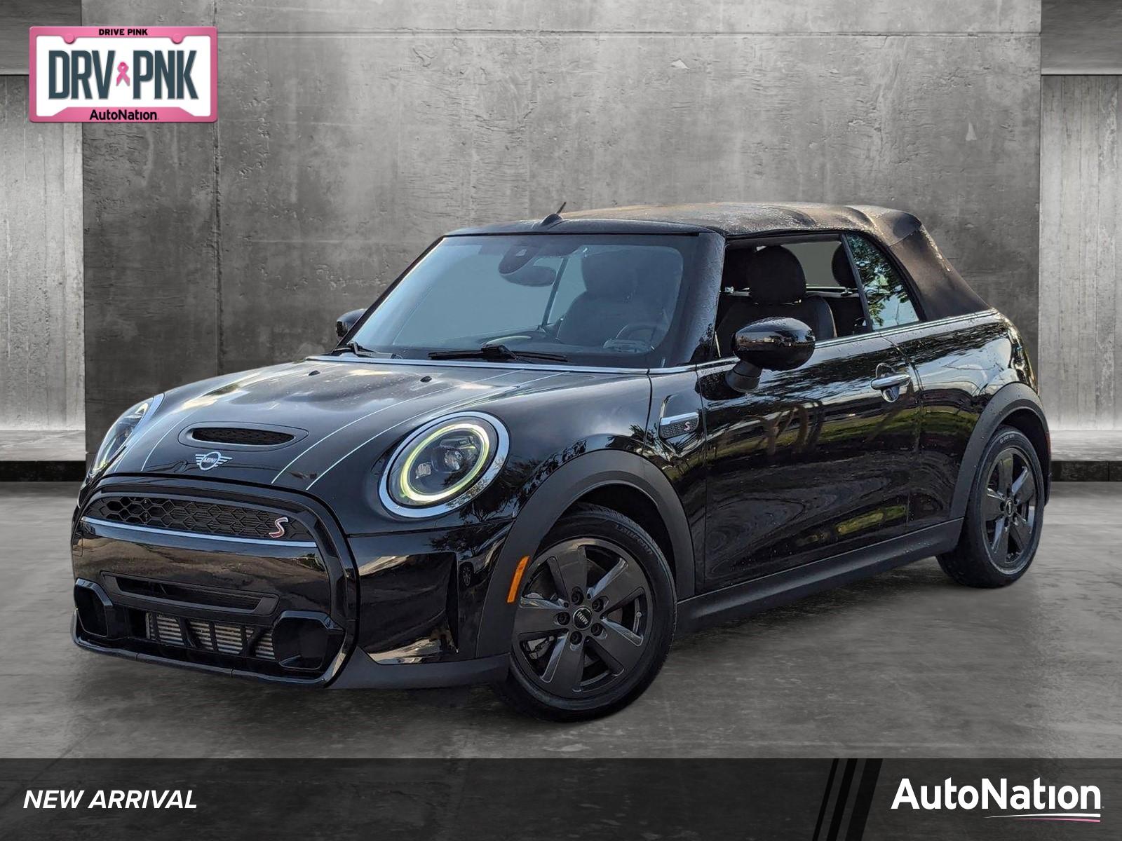 2022 MINI Cooper S Convertible Vehicle Photo in Miami, FL 33015