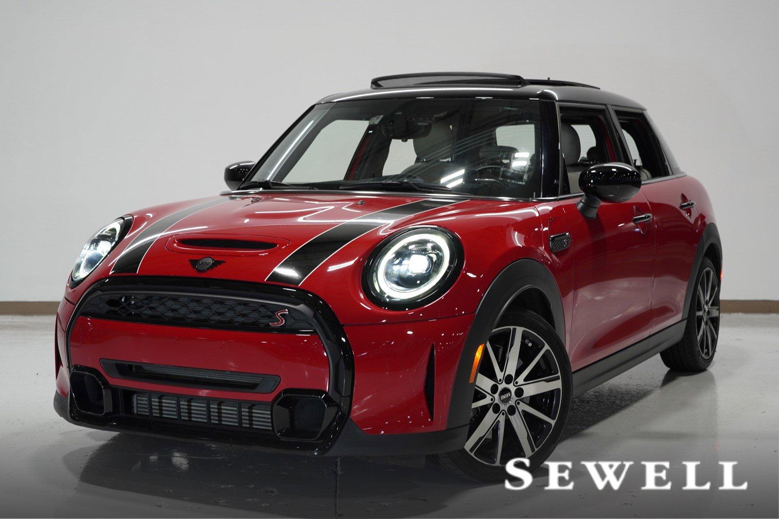 2022 MINI Cooper S Hardtop 4 Door Vehicle Photo in GRAPEVINE, TX 76051