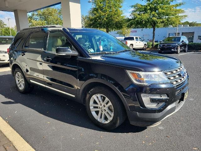 2017 Ford Explorer Vehicle Photo in AUBURN, AL 36830-7007