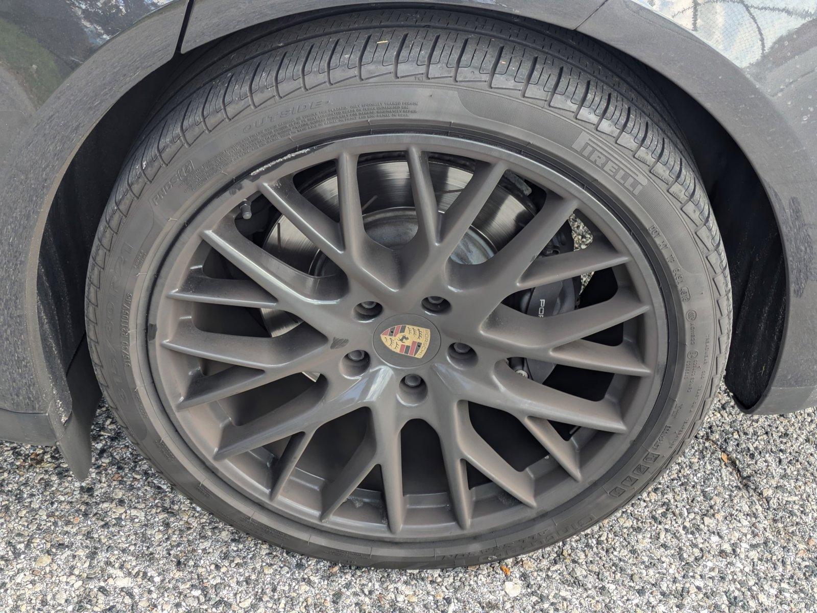 2019 Porsche Panamera Vehicle Photo in Sarasota, FL 34231