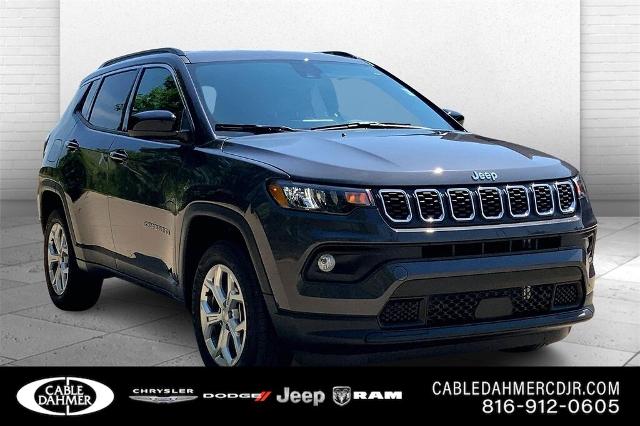 2024 Jeep Compass Vehicle Photo in Kansas City, MO 64114