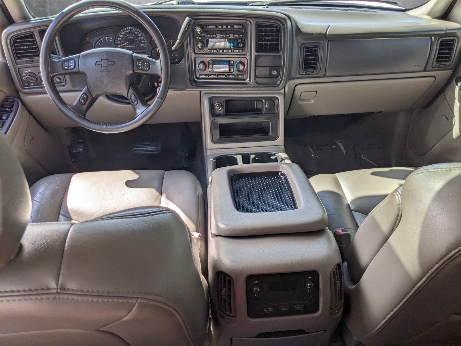 2006 Chevrolet Avalanche Vehicle Photo in PEMBROKE PINES, FL 33024-6534