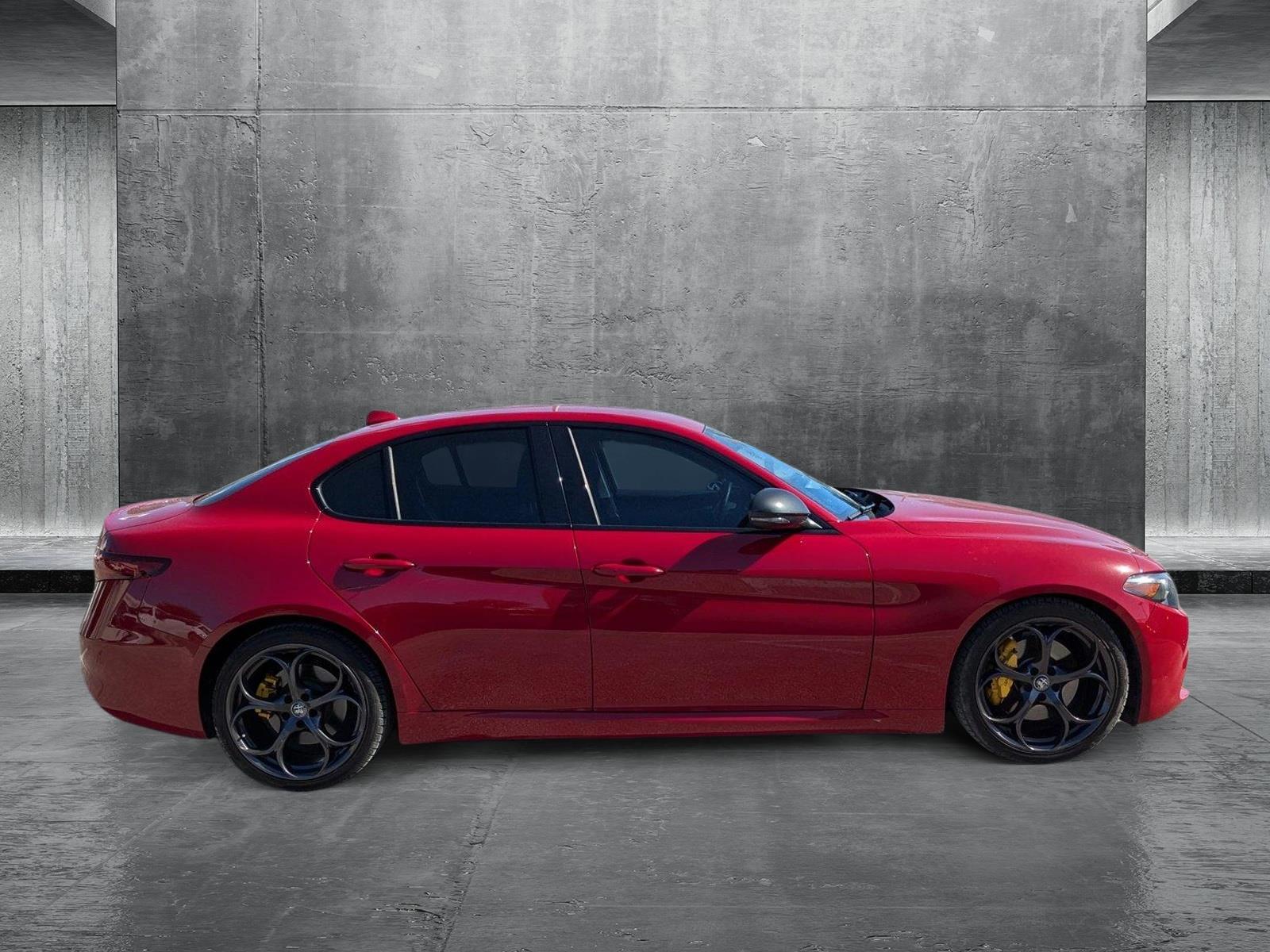 2019 Alfa Romeo Giulia Vehicle Photo in Miami, FL 33015