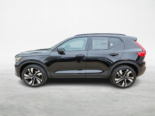 2024 Volvo XC40 Vehicle Photo in Houston, TX 77007