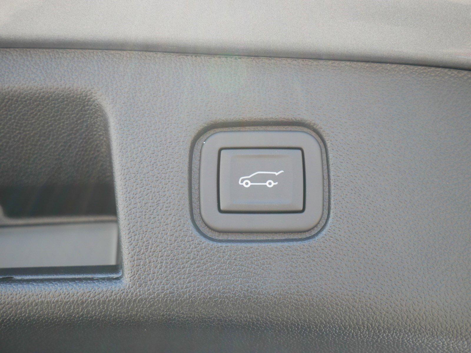 2024 Chevrolet Blazer EV Vehicle Photo in STEWARTVILLE, MN 55976-1393