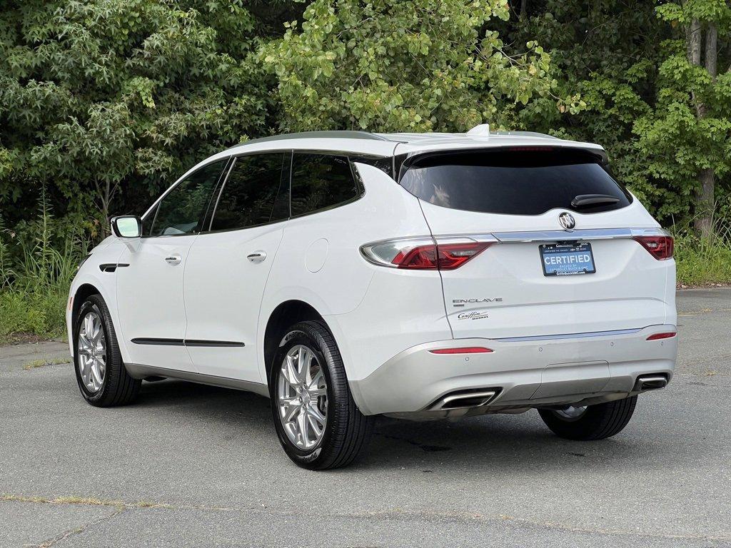 2022 Buick Enclave Vehicle Photo in MONROE, NC 28110-8431