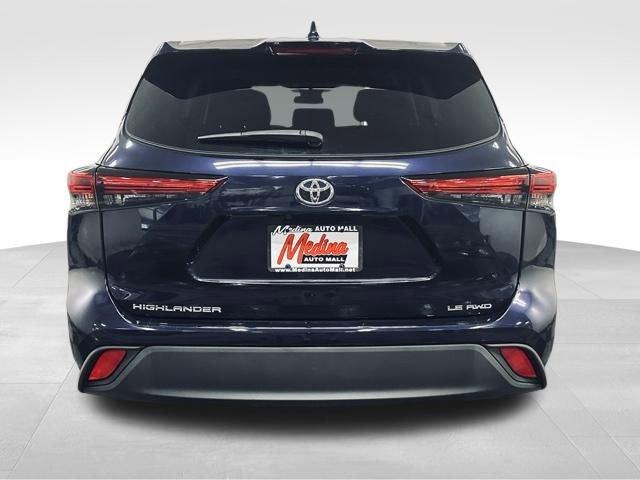 2021 Toyota Highlander Vehicle Photo in MEDINA, OH 44256-9631