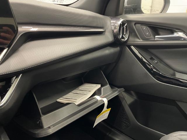 2025 Chevrolet Equinox Vehicle Photo in ROGERS, MN 55374-9422