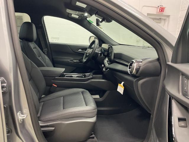 2025 Chevrolet Equinox Vehicle Photo in ROGERS, MN 55374-9422