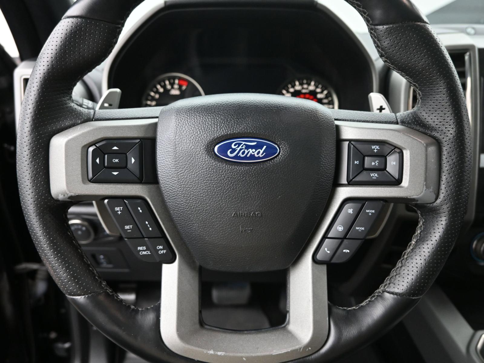 2018 Ford F-150 Vehicle Photo in Cedar Rapids, IA 52402