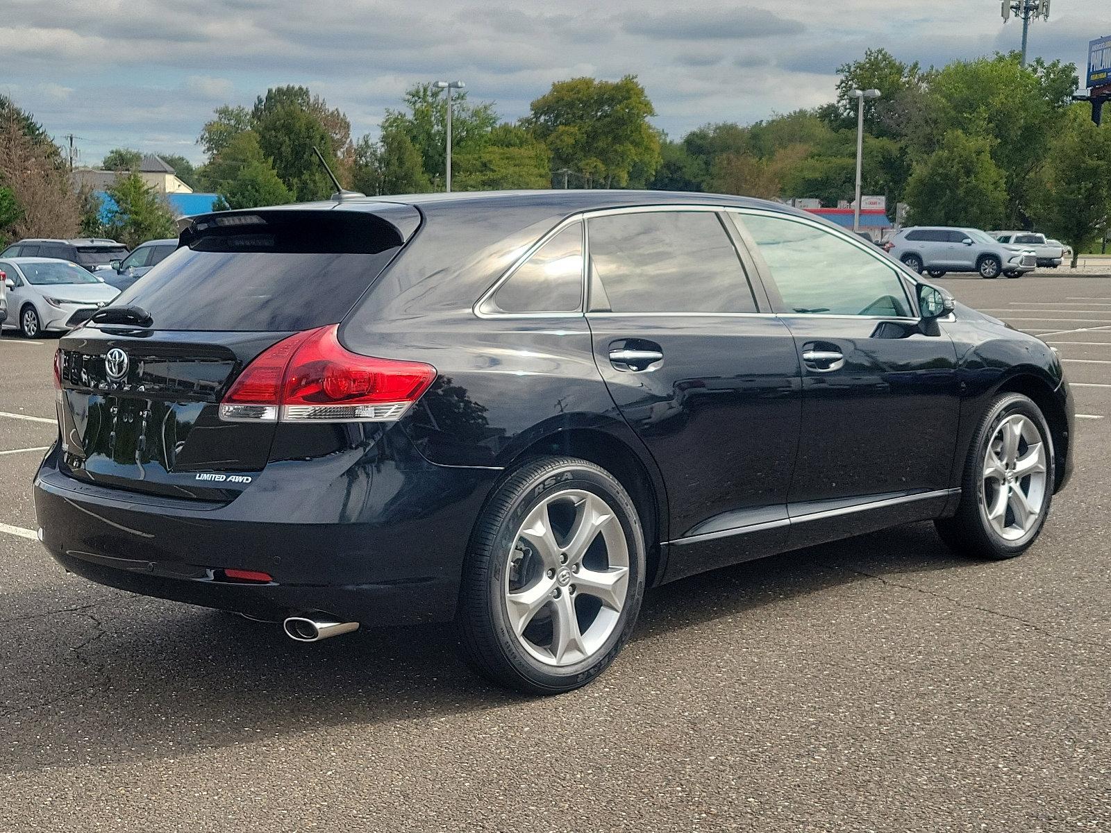 2015 Toyota Venza Vehicle Photo in Trevose, PA 19053