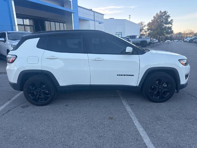 Used 2020 Jeep Compass Altitude with VIN 3C4NJCBB5LT230207 for sale in Kansas City