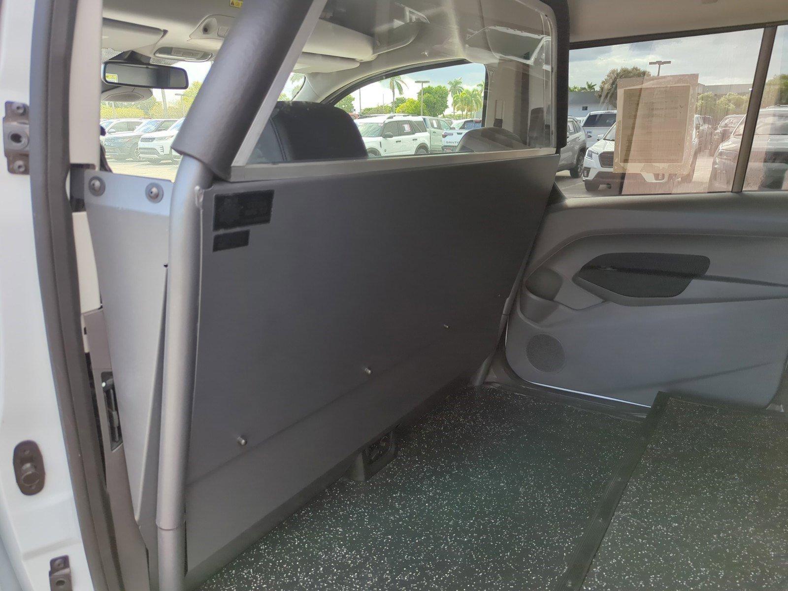 2023 Ford Transit Connect Wagon Vehicle Photo in Margate, FL 33063