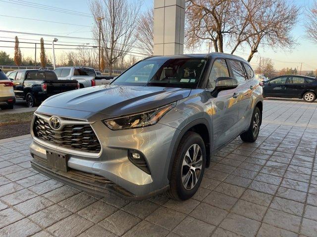 2023 Toyota Highlander Vehicle Photo in Flemington, NJ 08822