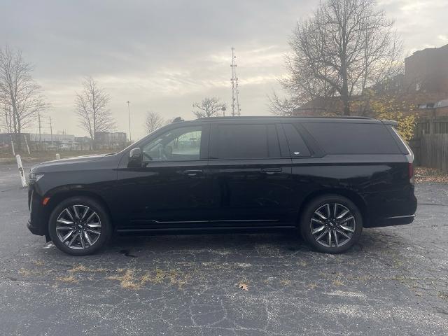 2022 Cadillac Escalade ESV Vehicle Photo in BEACHWOOD, OH 44122-4298