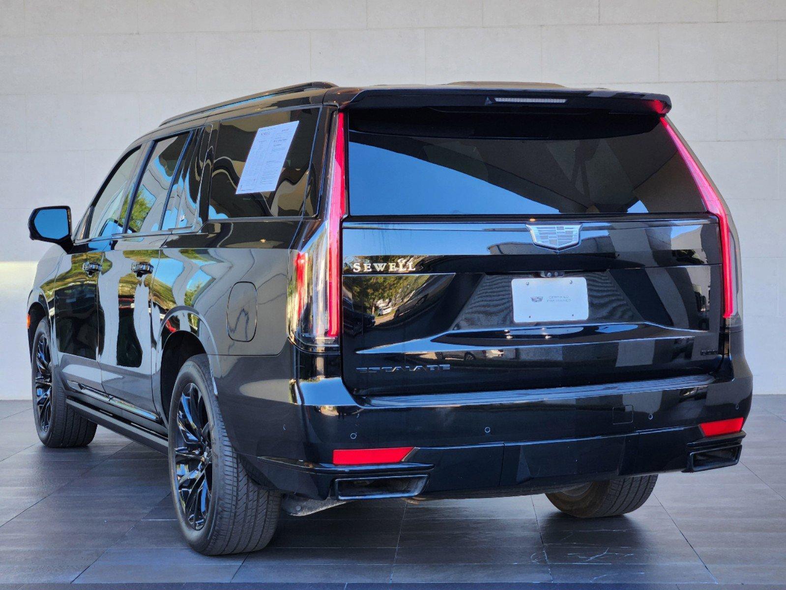 2023 Cadillac Escalade ESV Vehicle Photo in HOUSTON, TX 77079-1502