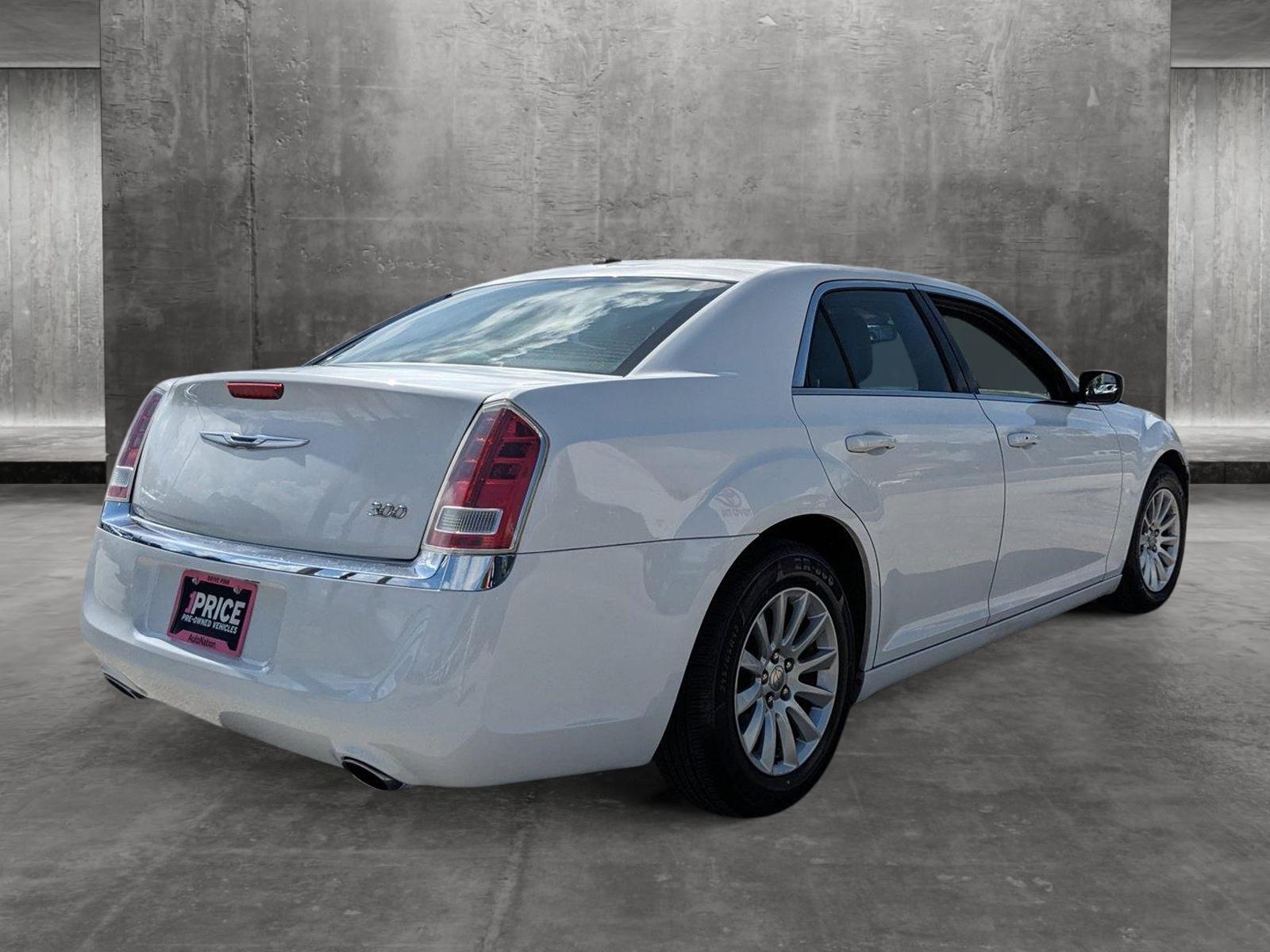 2013 Chrysler 300 Vehicle Photo in Winter Park, FL 32792