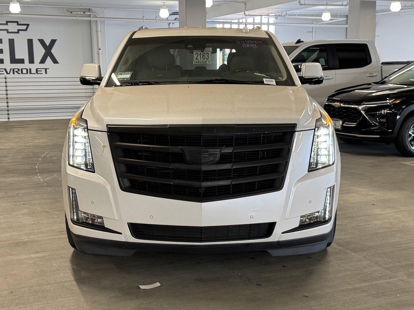 2016 Cadillac Escalade Vehicle Photo in LOS ANGELES, CA 90007-3794