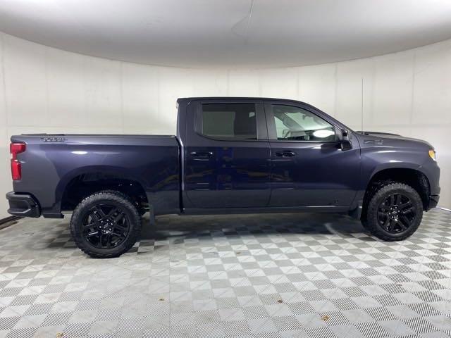 2024 Chevrolet Silverado 1500 Vehicle Photo in MEDINA, OH 44256-9001