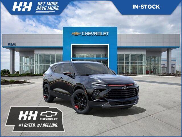 2025 Chevrolet Blazer Vehicle Photo in PAPILLION, NE 68138-0000