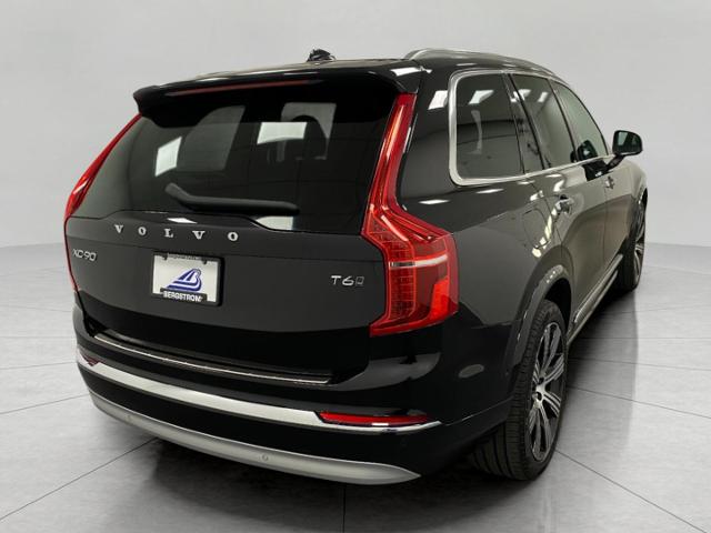 2022 Volvo XC90 Vehicle Photo in Appleton, WI 54913