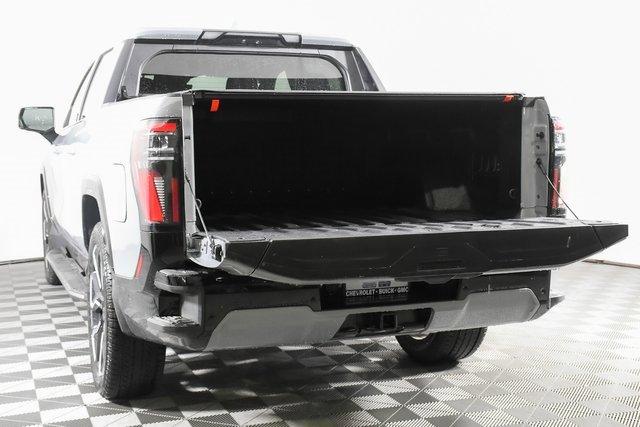 2024 GMC Sierra EV Vehicle Photo in PUYALLUP, WA 98371-4149