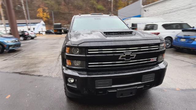 2017 Chevrolet Silverado 2500 HD Vehicle Photo in PITTSBURGH, PA 15226-1209