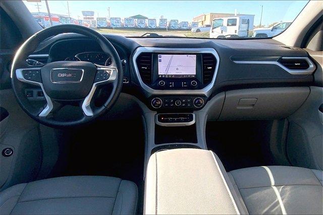 2023 GMC Acadia Vehicle Photo in KANSAS CITY, MO 64114-4502