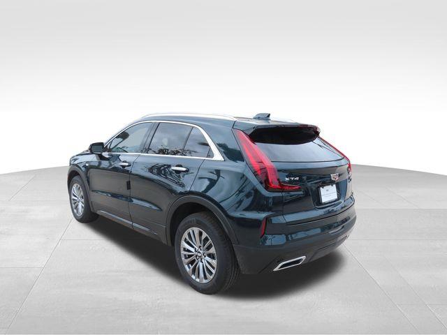 2025 Cadillac XT4 Vehicle Photo in DELRAY BEACH, FL 33483-3294