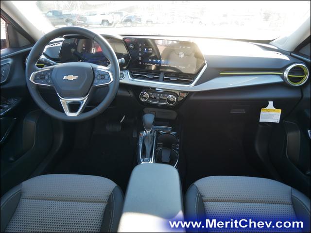 2024 Chevrolet Trax Vehicle Photo in MAPLEWOOD, MN 55119-4794