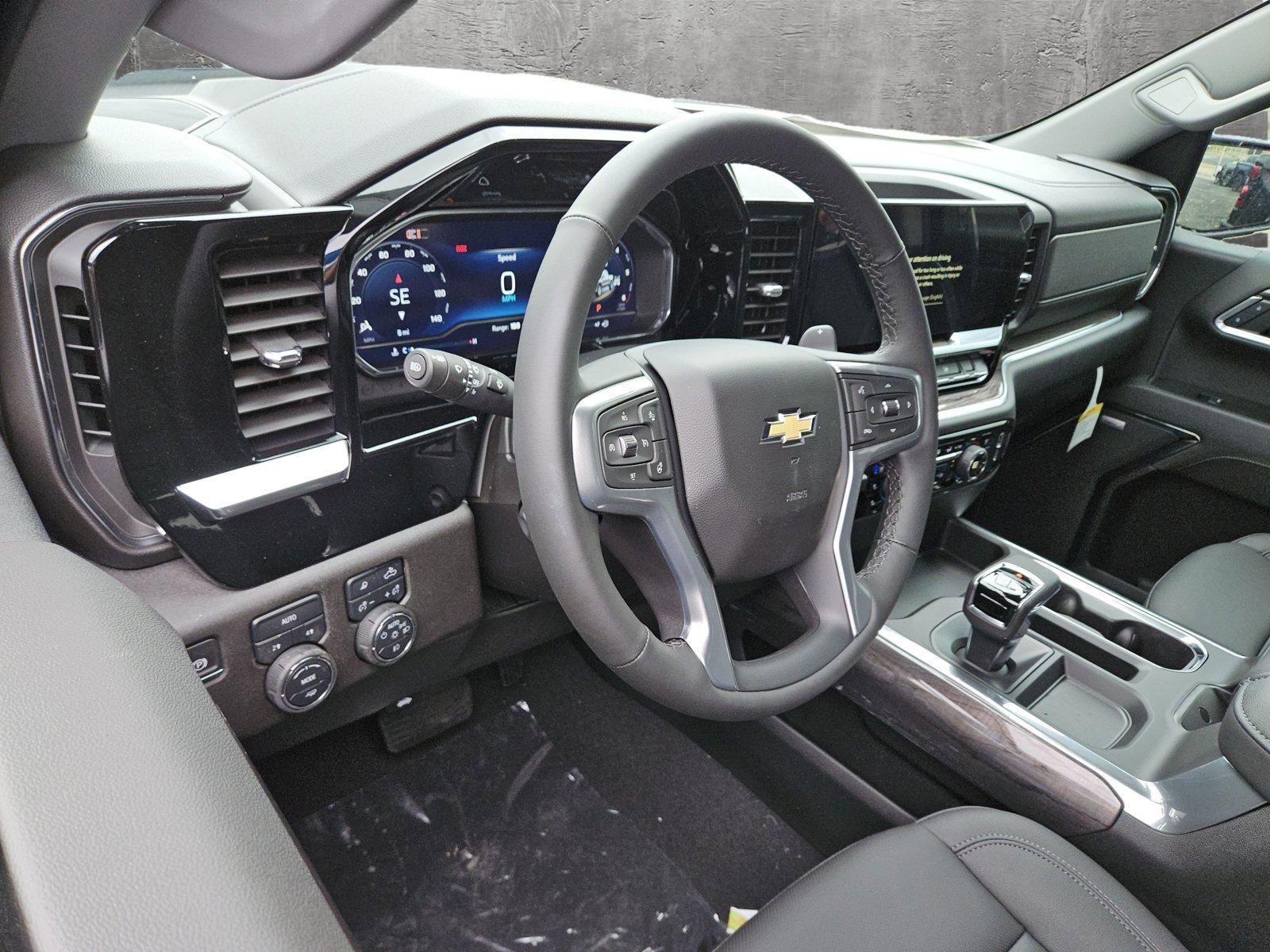 2024 Chevrolet Silverado 1500 Vehicle Photo in NORTH RICHLAND HILLS, TX 76180-7199