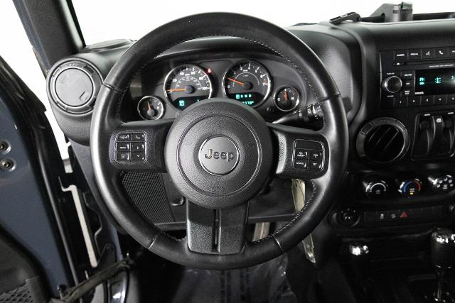 2017 Jeep Wrangler Vehicle Photo in NORTH RIVERSIDE, IL 60546-1404