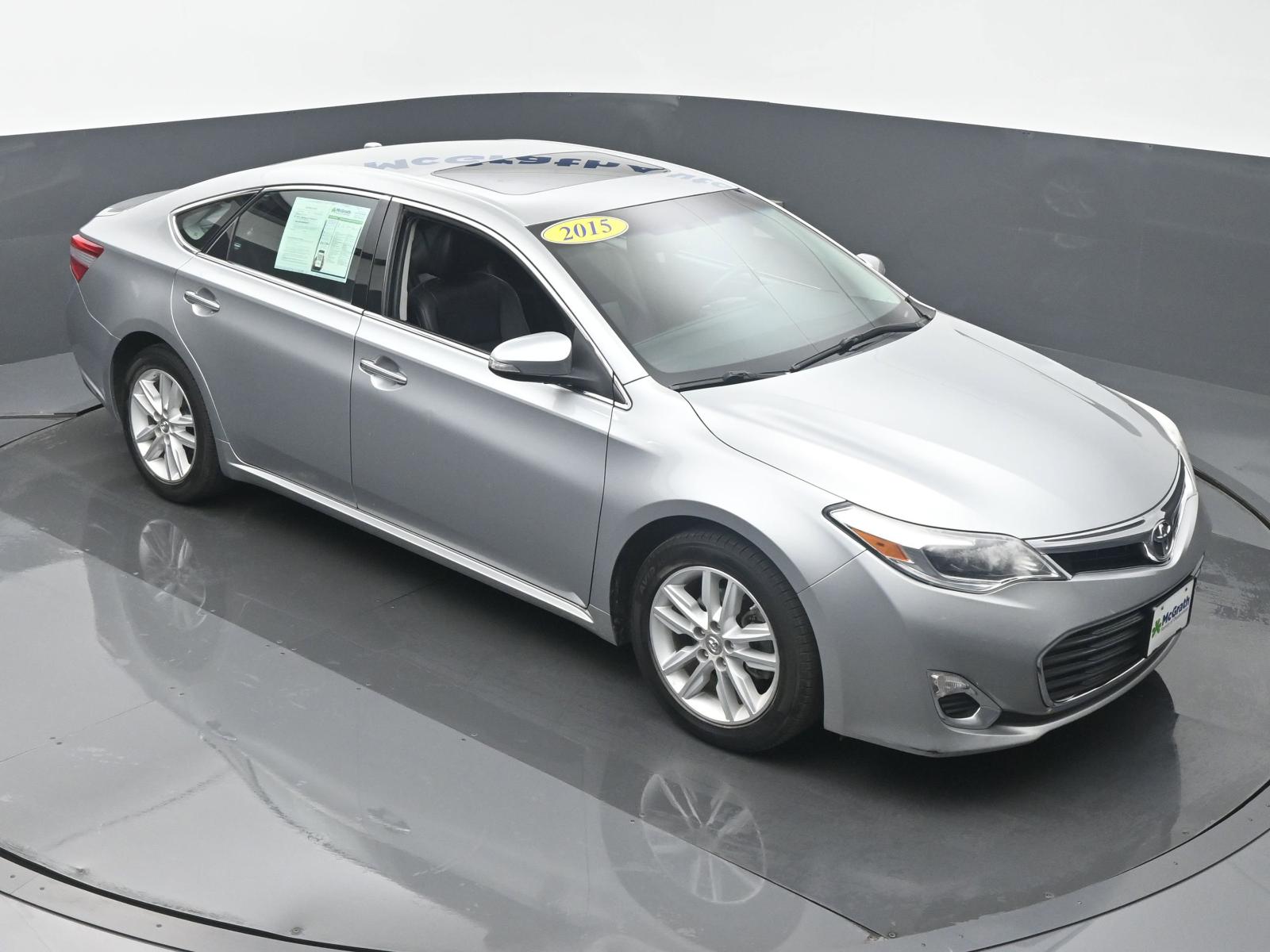 2015 Toyota Avalon Vehicle Photo in Cedar Rapids, IA 52402