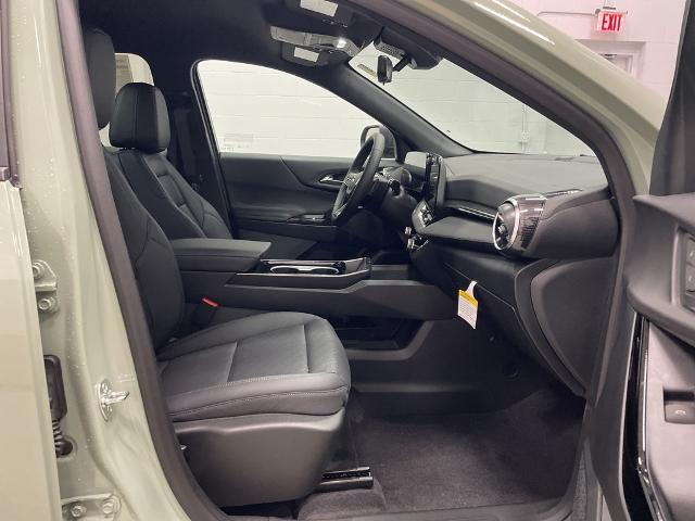 2025 Chevrolet Equinox Vehicle Photo in ROGERS, MN 55374-9422