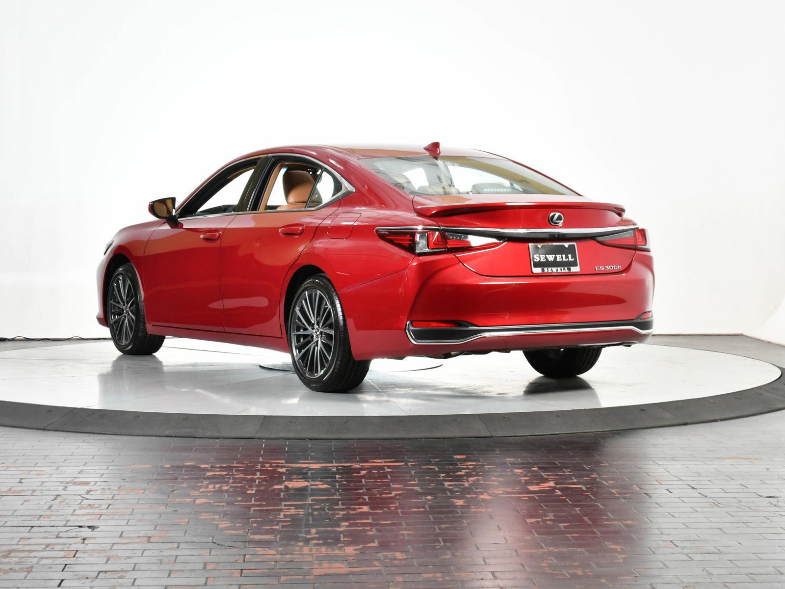 2025 Lexus ES 300h Vehicle Photo in DALLAS, TX 75235