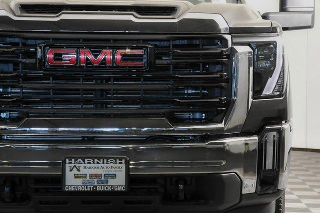 2024 GMC Sierra 2500 HD Vehicle Photo in PUYALLUP, WA 98371-4149