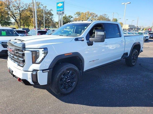 2024 GMC Sierra 2500 HD Vehicle Photo in SAUK CITY, WI 53583-1301