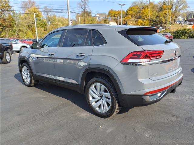 2022 Volkswagen Atlas Cross Sport Vehicle Photo in TARENTUM, PA 15084-1435