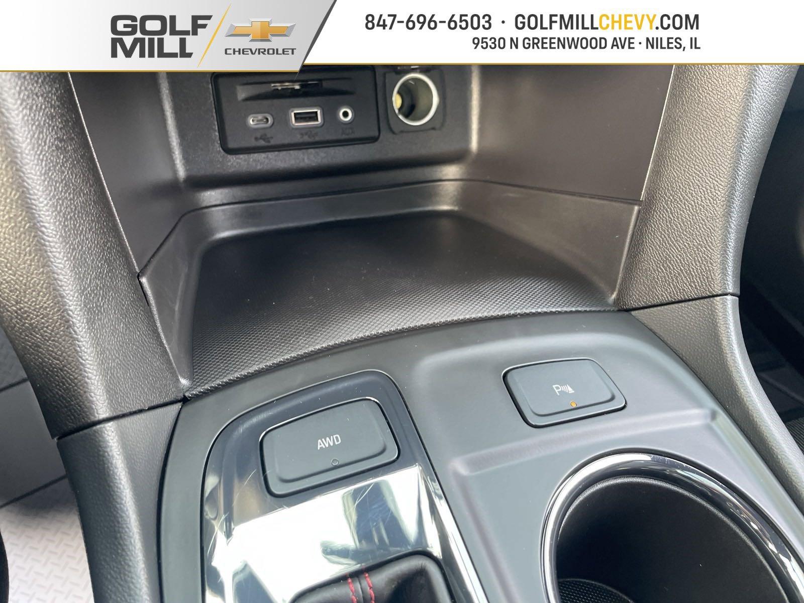 2024 Chevrolet Equinox Vehicle Photo in Saint Charles, IL 60174